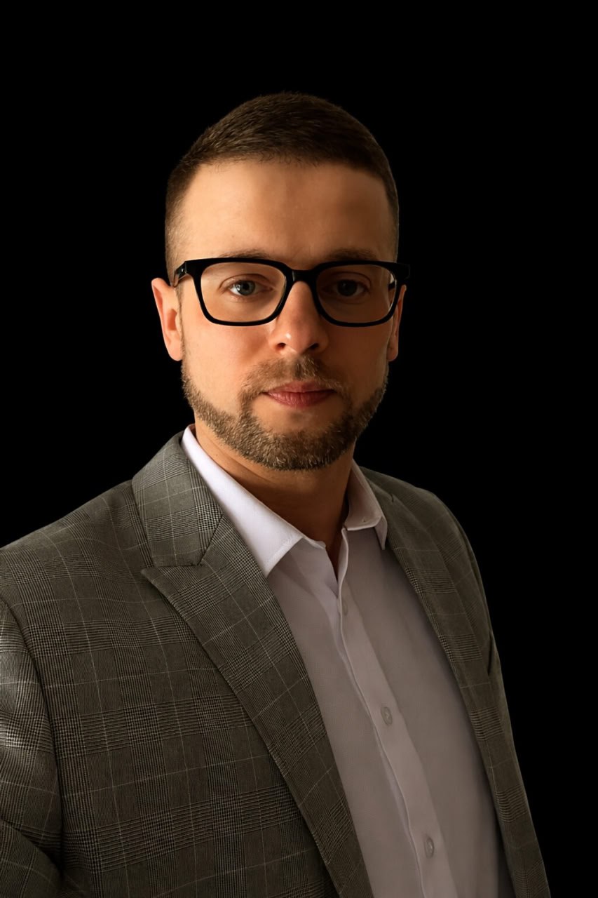 Portrait of Oleksii Shcherbyna, DevSecOps Engineer