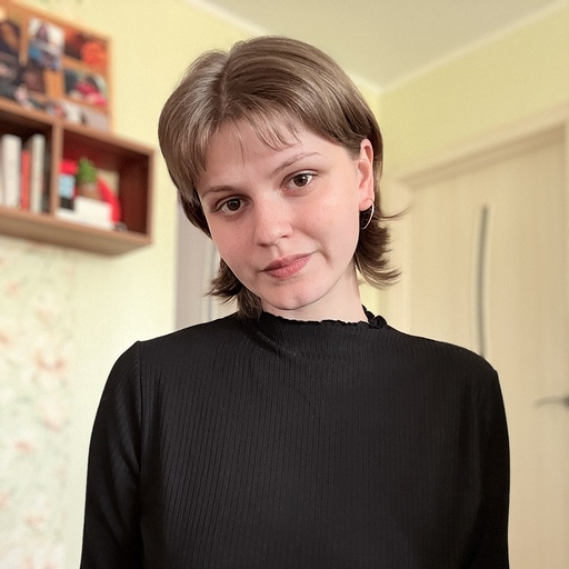 Portrait of Oksana Nedilko, Senior Frontend Developer